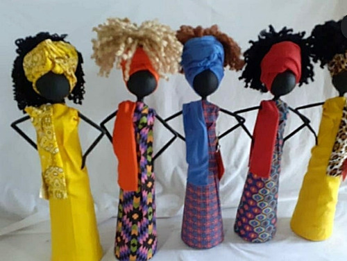 Bonecas Ahosis