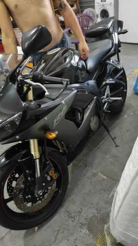 Yamaha Yzf R6