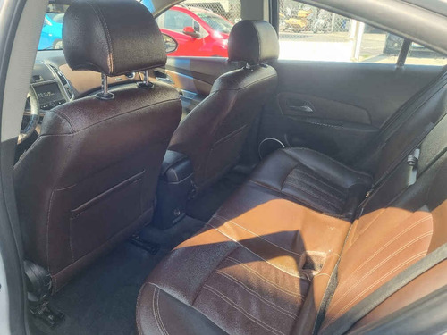 Imagen 10 de 11 de Chevrolet Cruze 2014 4p Ltz L4/1.4/t Aut