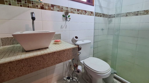 Imagem 8 de 12 de Casa Duplex Em Condomínio, A 650m Da Orla De Costazul! - Ca1387