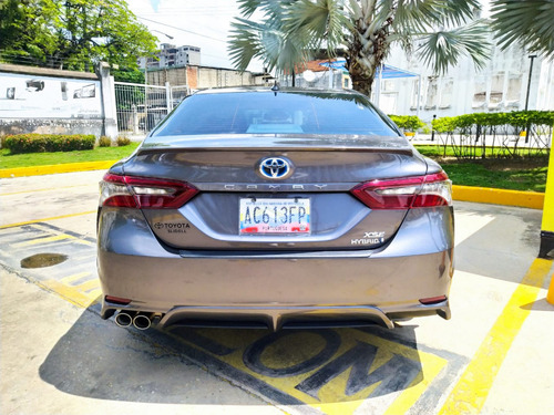 Imagen 5 de 17 de Toyota Camry Hibrido