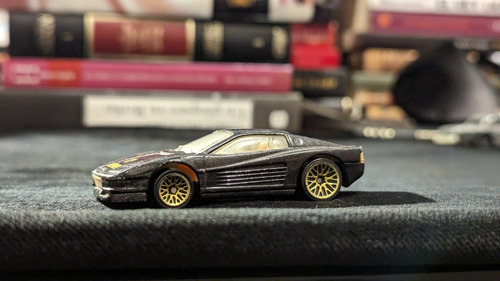 Ferrari Testarossa 1986 Hot Wheels Negro Coche