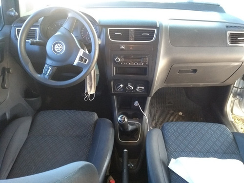 Volkswagen Suran 1.6 Comfortline 101cv 11a 2013