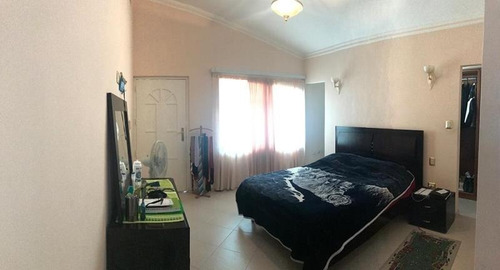 Imagen 2 de 7 de Casa En Urb Altos De Guataparo, Valencia Luz M 04147550846 Fr