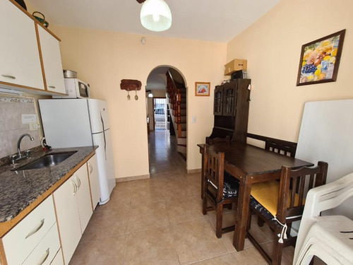 Imagen 3 de 14 de Triplex Excelente Estado