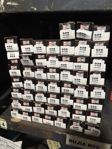 Bujias Champion D14n ,w85n,rm77n ,d16, Rl-15b, N12yc,n5c