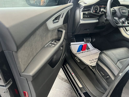 Audi Q8 S Line 2021