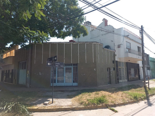 Imagen 6 de 6 de Local Comercial En Esquina Barrio Candioti Norte