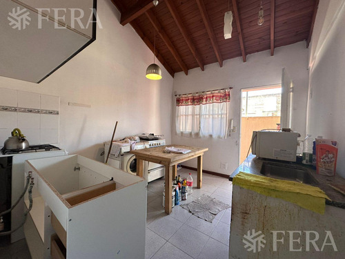Alquiler De Departamento 2 Ambientes Con Balcón En Quilmes Oeste