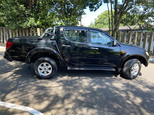 Mitsubishi L200 3.2 Triton Hpe Cab. Dupla 4x4 Aut. 4p