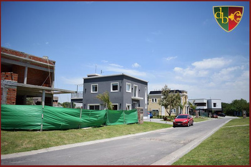 Pre Venta Nuevo Loteo En Brisas De Adrgoue