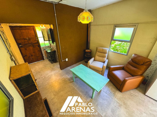 Casa En Venta En Fomento, Un Dormitorio #2505