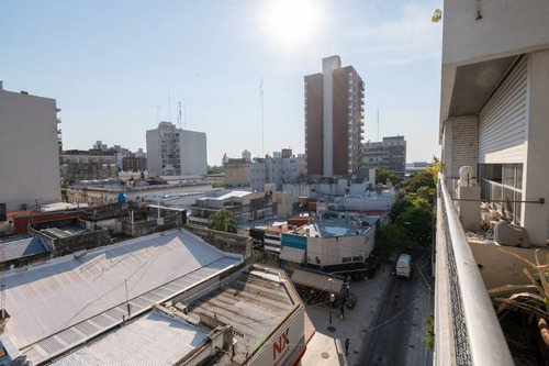 Alquiler Dpto De 2 Dormitorios Sobre La Peatonal