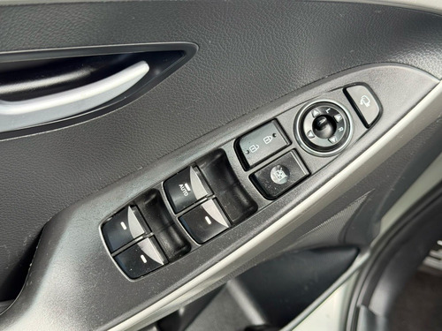 Hyundai I30 1.8 MPI 16V GASOLINA 4P AUTOMATICO