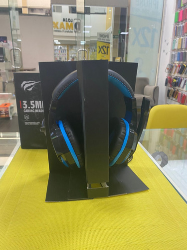 Imagem 4 de 8 de Headset Gamer Havit Linha Gamenote H763d P2 3.5mm Azul Red