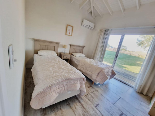 Imagen 14 de 23 de Casa En Venta Costa Esmeralda Ecuestre, A Metros De Las Canchas De Polo.