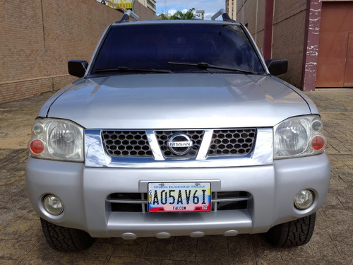 Imagen 2 de 18 de Nissan Frontier Diesel 4x4 - Sincronica