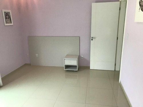 Imagem 14 de 20 de Casa Mobiliada Com Piscina E 3 Suites À Venda, 318 M² - Ressacada - Itajaí/sc - Ca0054