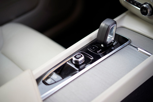 Volvo XC60 B5 AWD
