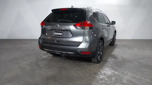 Nissan X-Trail 2.5 EXCLUSIVE 2 ROW AUTO
