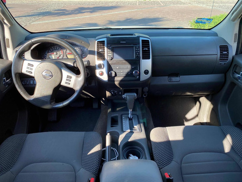 Imagen 9 de 12 de Nissan Frontier 4.0 Pro-4x V6 4x4 Mt 2015