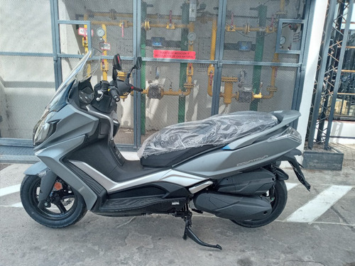 Scooter Kymco Downtown 350 Cc Urbana Maxiscooter 321 Cc.