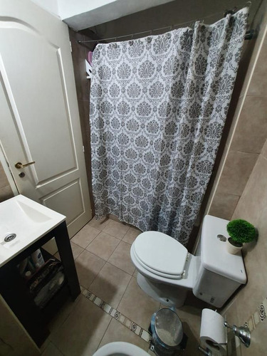 Imagen 11 de 20 de Sólido Ph De 3 Ambientes Con Patio En Planta Baja. Reciclado A Nuevo