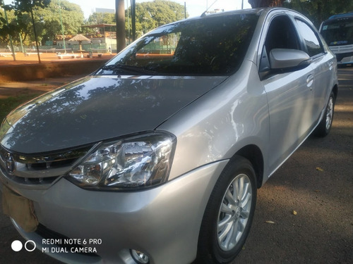 Toyota Etios 1.5 Sedan Xls 2015