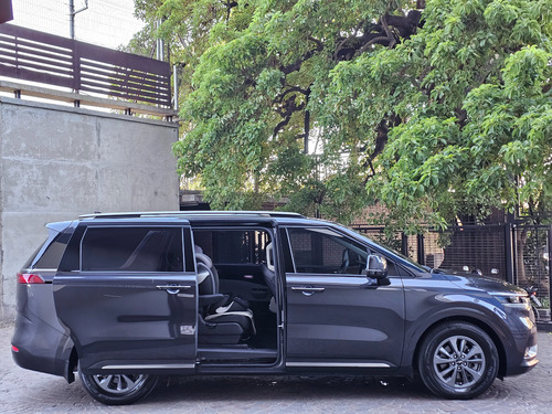 Kia Carnival SX 2.2 CRDI AT