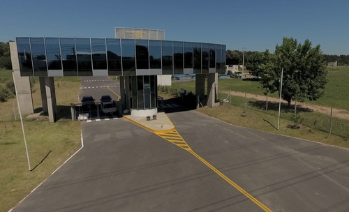 Imagen 3 de 7 de Venta Lote 2414m2 En Polo Industrial En Moreno