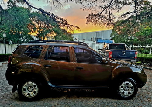 Imagen 4 de 13 de Renault Duster Dynamique 1.6 2016 78.000km Fcio. T/usado
