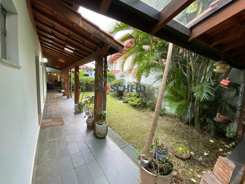 Imagem 12 de 15 de Casa Térrea Com Um Grande Potencial 4 Dormitórios 2 Salas Armários Embutidos Salão Para Cinema, Ja - Mc4456
