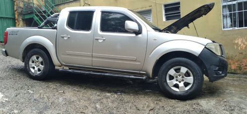 Nissan Frontier 2.5 S Cab. Dupla 4x4 4p