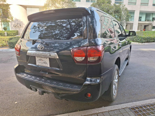 Toyota Sequoia 5.7 Platinum At
