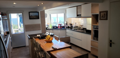 Imagen 4 de 9 de Apartamento En Venta De 3 Dormitorios C/ Cochera En Punta Del Este Maldonado