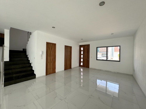 Casa Nueva En Coto Español Valle Imperial