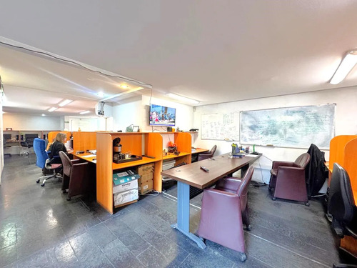 (ofi) En El Mejor Punto De El Golf
