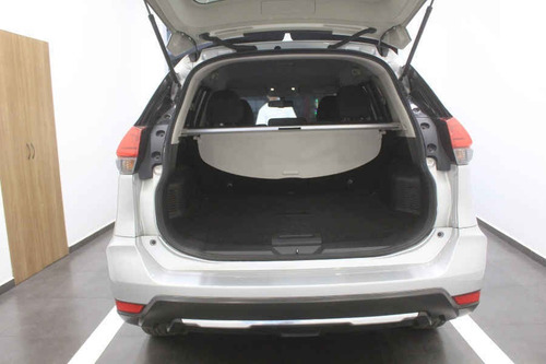 Imagen 13 de 15 de Nissan X Trail 2018 5p Sense 2 L4/2.5 Aut