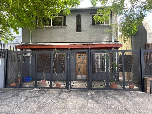 Chalet 4 Amb C/ Jardin Y Pileta