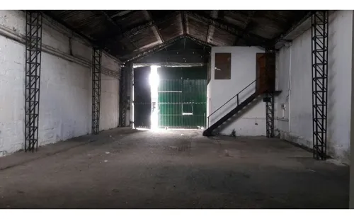 Bodega En El Centro 400m2