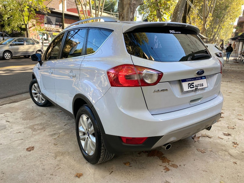 Imagen 4 de 11 de Ford Kuga 2.5 Trend Mt 4x4 - 2013