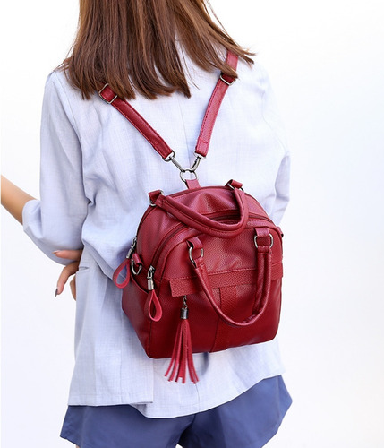Imagen 6 de 10 de Bolsa Mochila Para Dama De Material Tipo Piel Versátil Con Tirantes Para Usar Como Mochila O Como Bolso Escolar Casual