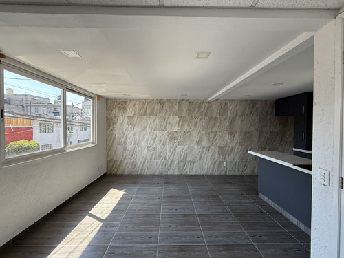 Venta De Casa En La Colonia Nueva Atzacoalco, Gustavo A Madero