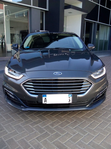 Imagen 2 de 5 de Ford Mondeo 2.0 Titanium Hybrid