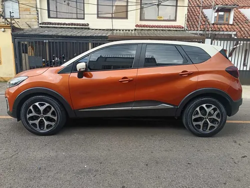 Renault Captur 2.0 Intens Automática