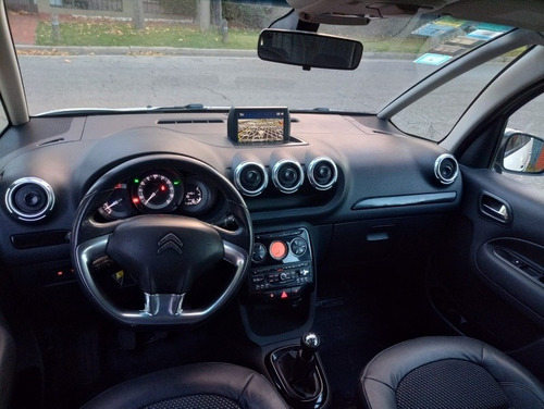 Imagen 6 de 9 de Citroën C3 Picasso 2015 1.6 Exclusive 115cv Pack My Way