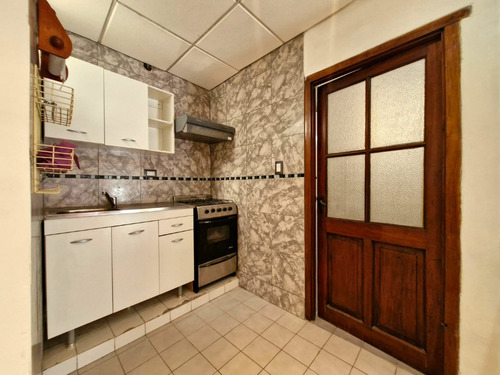 Excelente !tres Viviendas-casa En 2 Plantas - Monoambiente Y 2 Ambientes Terraza
