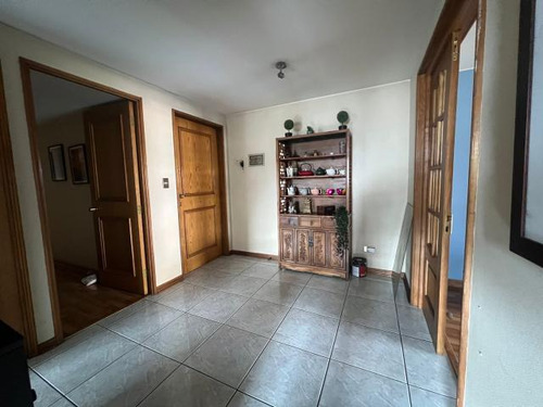 Departamento Av. Manquehue Sur/av. Colon