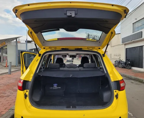 Taxi Faw R7 Suv 1.6