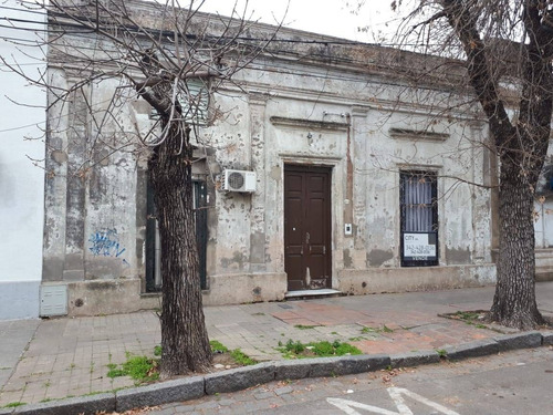 Casa De 5 Dormitorios En Barrio Candioti Sur, Santa Fe.